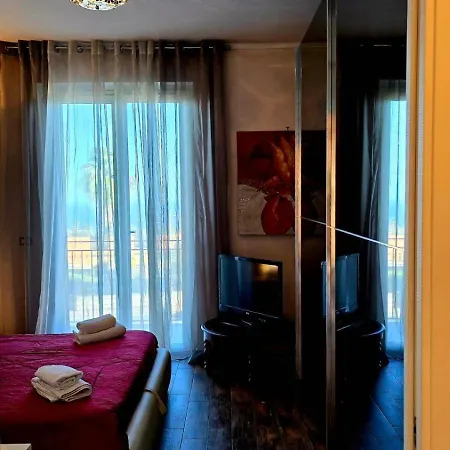 Daire Nizzeti Catania Sicily Sea View